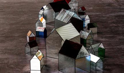 Immagine casa di vetro 